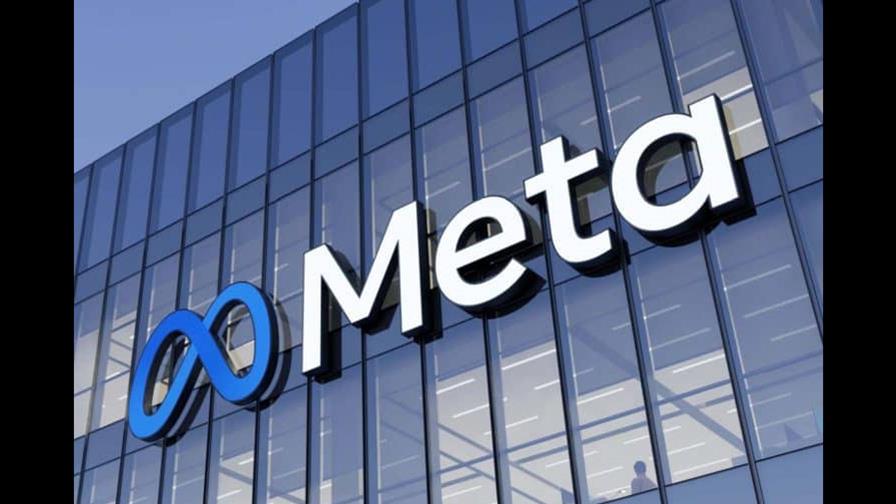 Meta va a despedir a 8,000 empleados, el 10 % de su personal Meta va a despedir a 8,000 empleados, el 10 % de su personal