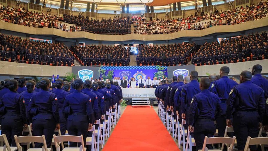 La Polic&iacute;a incorpora a sus filas a 2,372 nuevos agentes