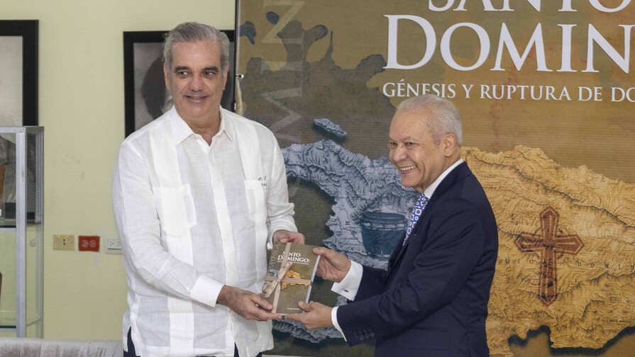 Rafael N&uacute;&ntilde;ez se adentra en los or&iacute;genes de la isla en su libro Santo Domingo