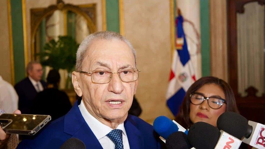 El consultor jurídico de la Presidencia asegura que es conveniente revisión al Código Penal