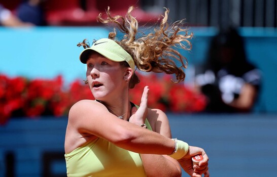 La rusa Andreeva avanza a octavos de final en Madrid
