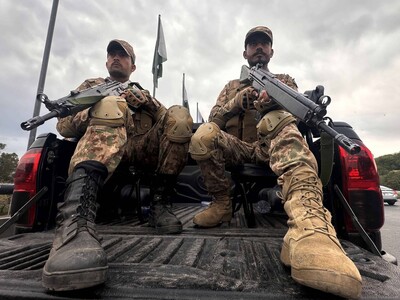 El negociador iraní llega a Pakistán, que espera a emisarios de EEUU