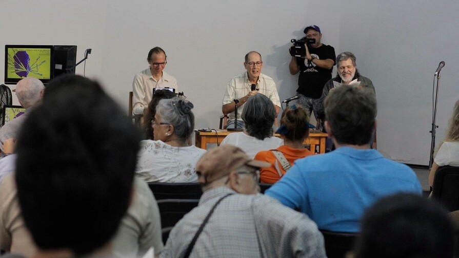 Reconocen a escritores de El Salvador y Cuba en Casa de las Américas 2026