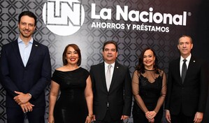 La Nacional celebra encuentro con sus clientes de tarjeta Visa Platinum