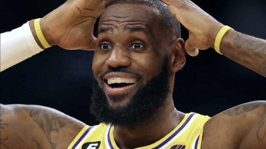 LeBron James consideró el retiro, pero ahora está concentrado en buscar su quinto campeonato