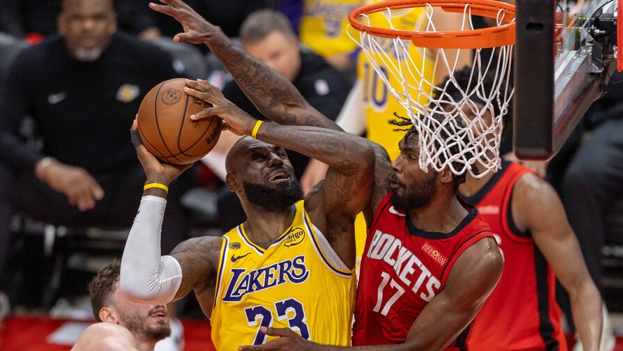 LeBron lidera la remontada de los Lakers y hace más dulce la espera de Doncic