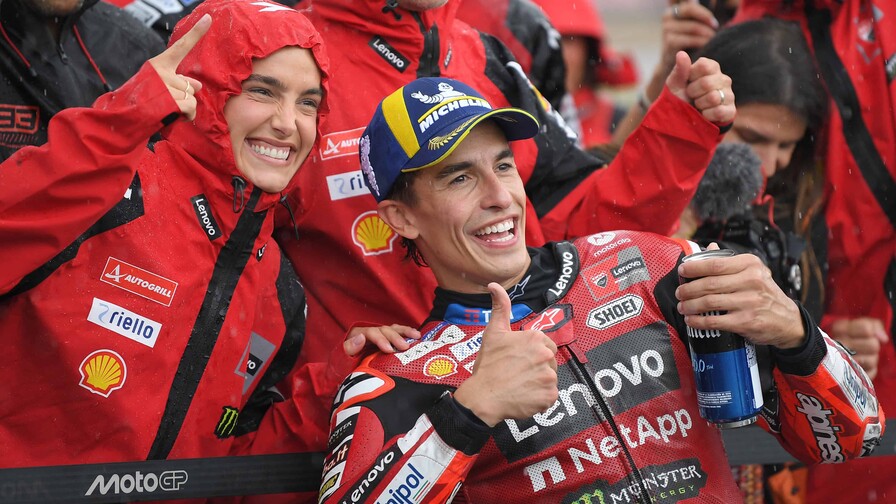 Marc Márquez se impone bajo la lluvia en la carrera esprint en Jerez