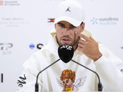 Carlos Alcaraz no competirá en Wimbledon