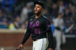 Rockies frenan el buen momento de los Mets; Freddy Peralta lanz&oacute; bien, pero sin apoyo