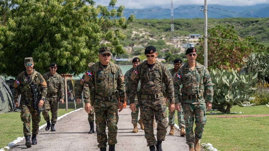 Ministro de Defensa supervisa zona fronteriza en Jimaní para fortalecer seguridad y defensa