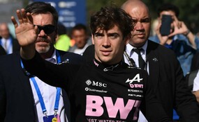 Colapinto re&uacute;ne a m&aacute;s de 500.000 personas en show callejero de F1 en Buenos Aires