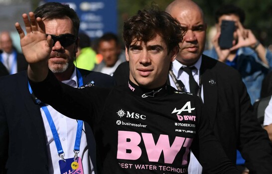 Colapinto re&uacute;ne a m&aacute;s de 500.000 personas en show callejero de F1 en Buenos Aires