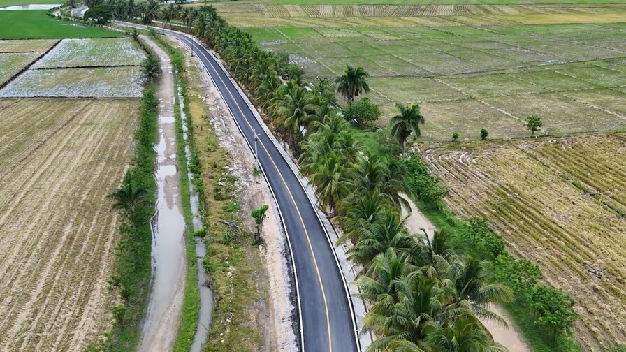 Abinader inaugura circuito vial Bajo Yuna que conecta Duarte y Mar&iacute;a Trinidad S&aacute;nchez