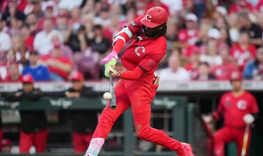 Elly de la Cruz conecta cuadrangular en el triunfo de los Rojos de Cincinnati