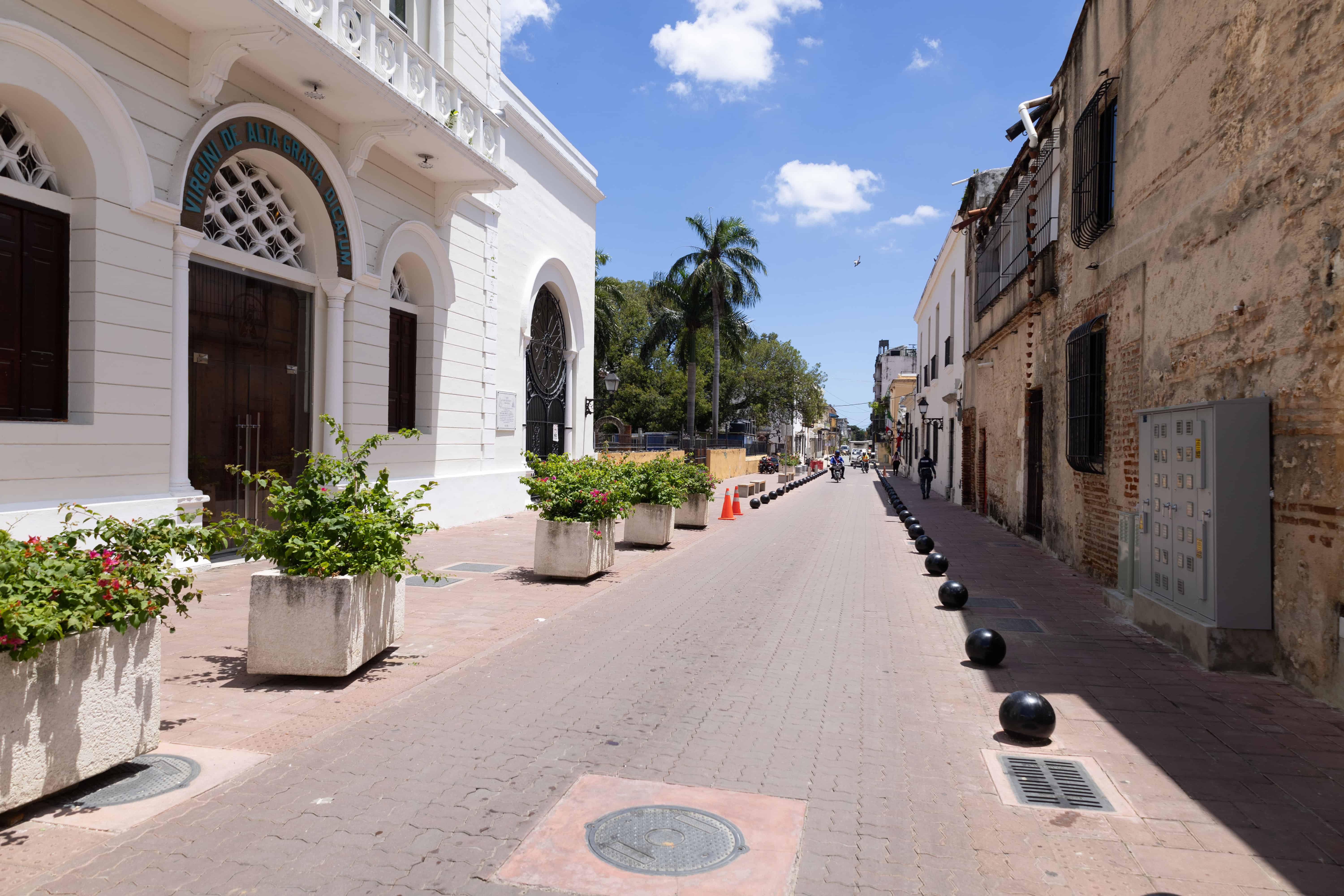 El Banco Interamericano de Desarrollo junto al Ministerio de Turismo intervienen la Ciudad Colonial.&nbsp;&nbsp;