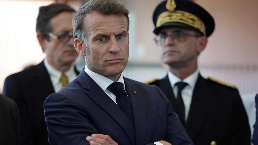 Macron dice que trató de convencer a Trump de reabrir Ormuz y contactará también a Irán