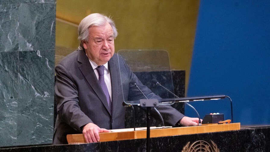 Guterres urge reabrir el estrecho de Ormuz y alerta de una emergencia alimentaria global