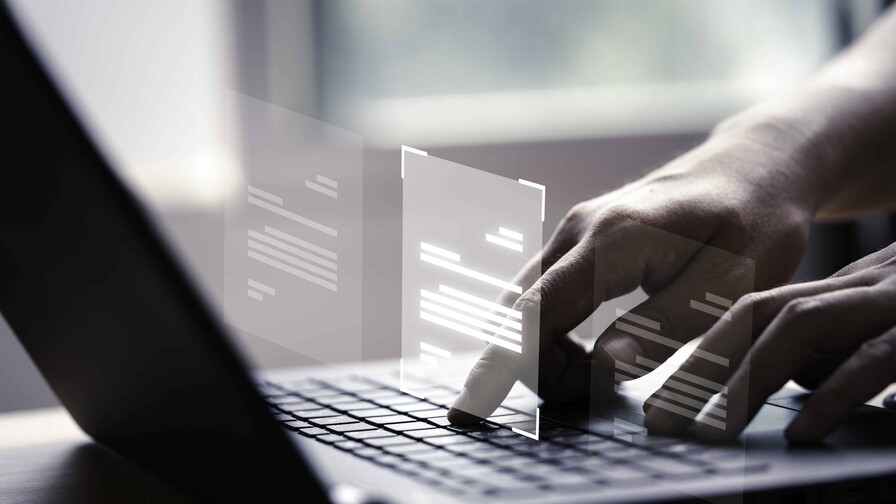 Sancionan con 1,000 euros a un juez español que usó ChatGPT para redactar una sentencia