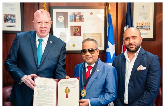 H&eacute;ctor Acosta "El Torito" es reconocido por el Senado de Puerto Rico por sus 36 a&ntilde;os de trayectoria