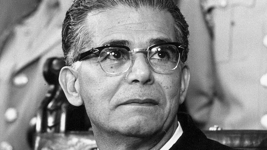 Hoy es jueves 30 de abril del 2026