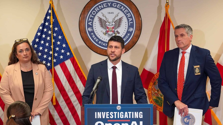 Florida acusa al asesino de dos universitarios de usar ChatGPT para deshacerse de los cuerpos