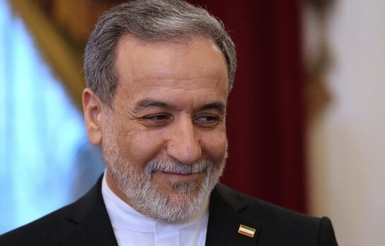 Ir&aacute;n propone reabrir en un plazo de siete d&iacute;as del estrecho de Ormuz
