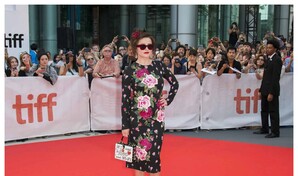 La raz&oacute;n por la que Helena Bonham Carter abandon&oacute; la serie The White Lotus en pleno rodaje