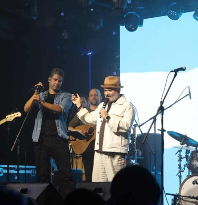 Pavel N&uacute;&ntilde;ez y Transfusi&oacute;n inauguran "Cultura Pop" con concierto en Hard Rock Caf&eacute;