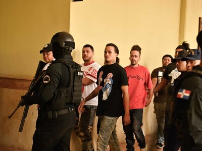 Prisión preventiva a motoristas por matar conductor en Santiago