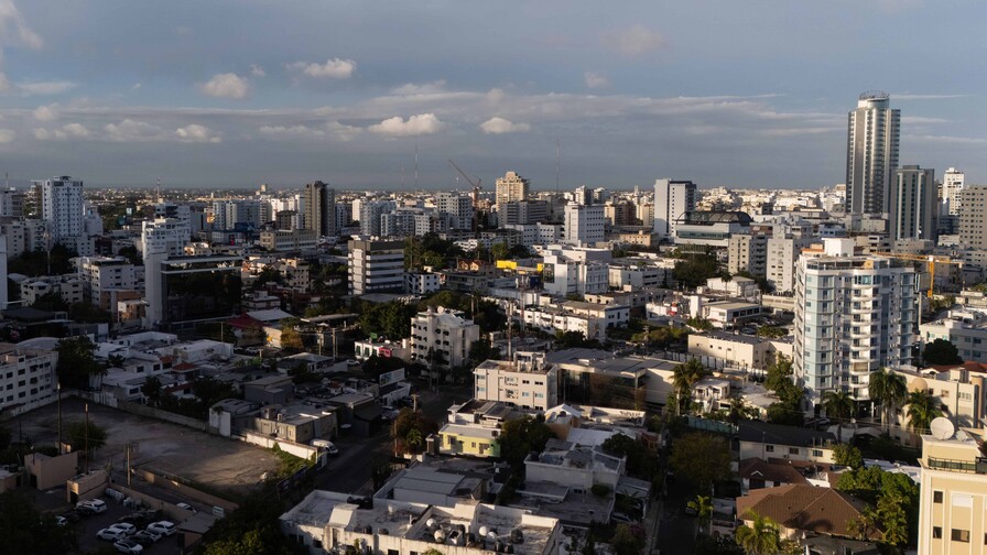Econom&iacute;a dominicana crecer&iacute;a un 4.1 % este a&ntilde;o atada a resoluci&oacute;n del conflicto EE.UU.-Ir&aacute;n