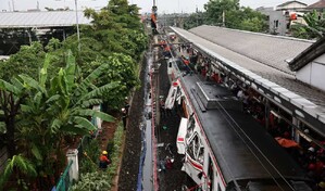 Un vag&oacute;n solo para ellas: las 15 v&iacute;ctimas del letal choque de tren indonesio son mujeres