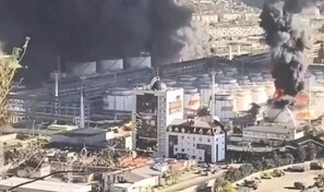 Ataque ucraniano provoca nuevo incendio en refiner&iacute;a rusa a orillas del mar Negro