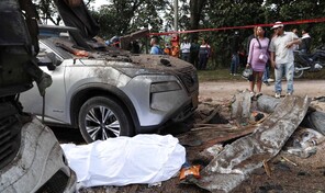 Petro pide investigar si explosivos del atentado en la Panamericana llegaron desde Ecuador