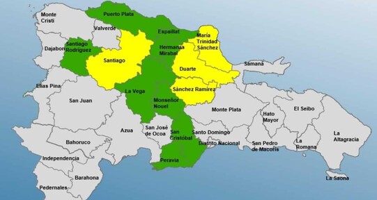 COE aumenta a cuatro las provincias en alerta amarilla y mantiene ocho en verde por vaguada