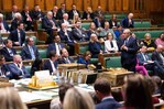 Starmer se libra de investigaci&oacute;n por nombrar embajador vinculado a Epstein