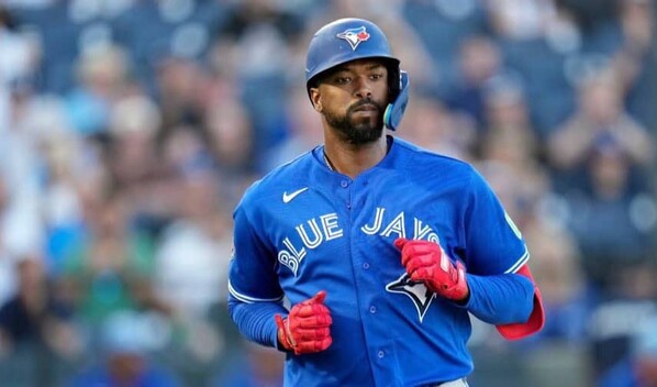 Medias Rojas en buen momento vencen a Azulejos cinco por cero