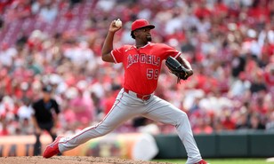 El pitcheo, con Soriano al frente, saca la cara por RD en el primer mes de MLB