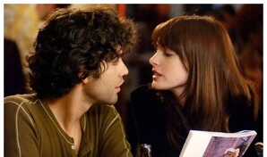 Director de "El diablo viste a la moda 2" explica la ausencia de Adrian Grenier en la secuela