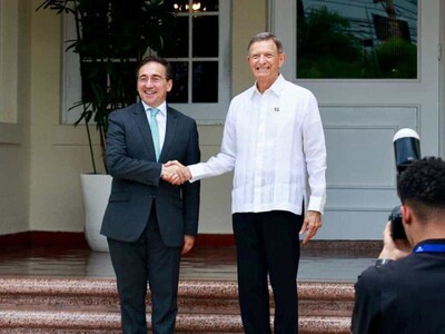 Roberto Álvarez y José Manuel Albares sostienen reunión oficial
