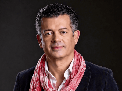 "Me enamora", la nueva bachata de Roger Zayas