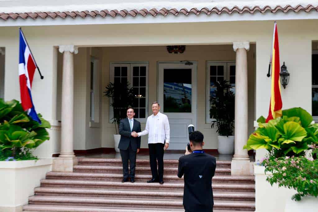 Reuni&oacute;n entre el ministro de Relaciones Exteriores, Roberto &Aacute;lvarez y su hom&oacute;logo del Reino de Espa&ntilde;a, Jos&eacute; Manuel Albares.