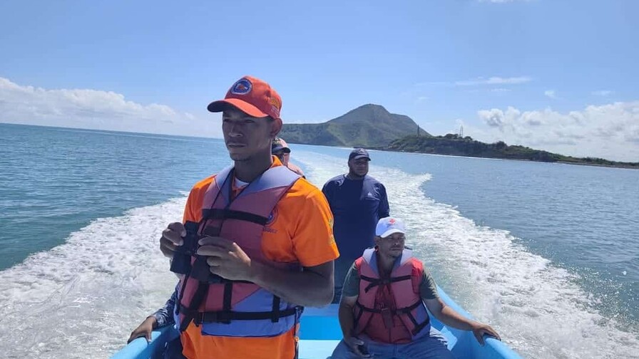 La Defensa Civil busca ni&ntilde;o desaparecido en el r&iacute;o Yaque del Norte