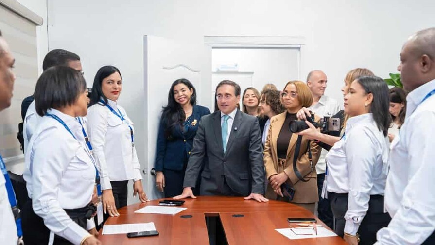 Canciller de Espa&ntilde;a visita Relevic y reafirma cooperaci&oacute;n con el Ministerio P&uacute;blico