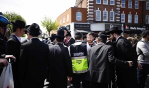 Dos jud&iacute;os apu&ntilde;alados en el norte de Londres por un hombre que ya ha sido detenido