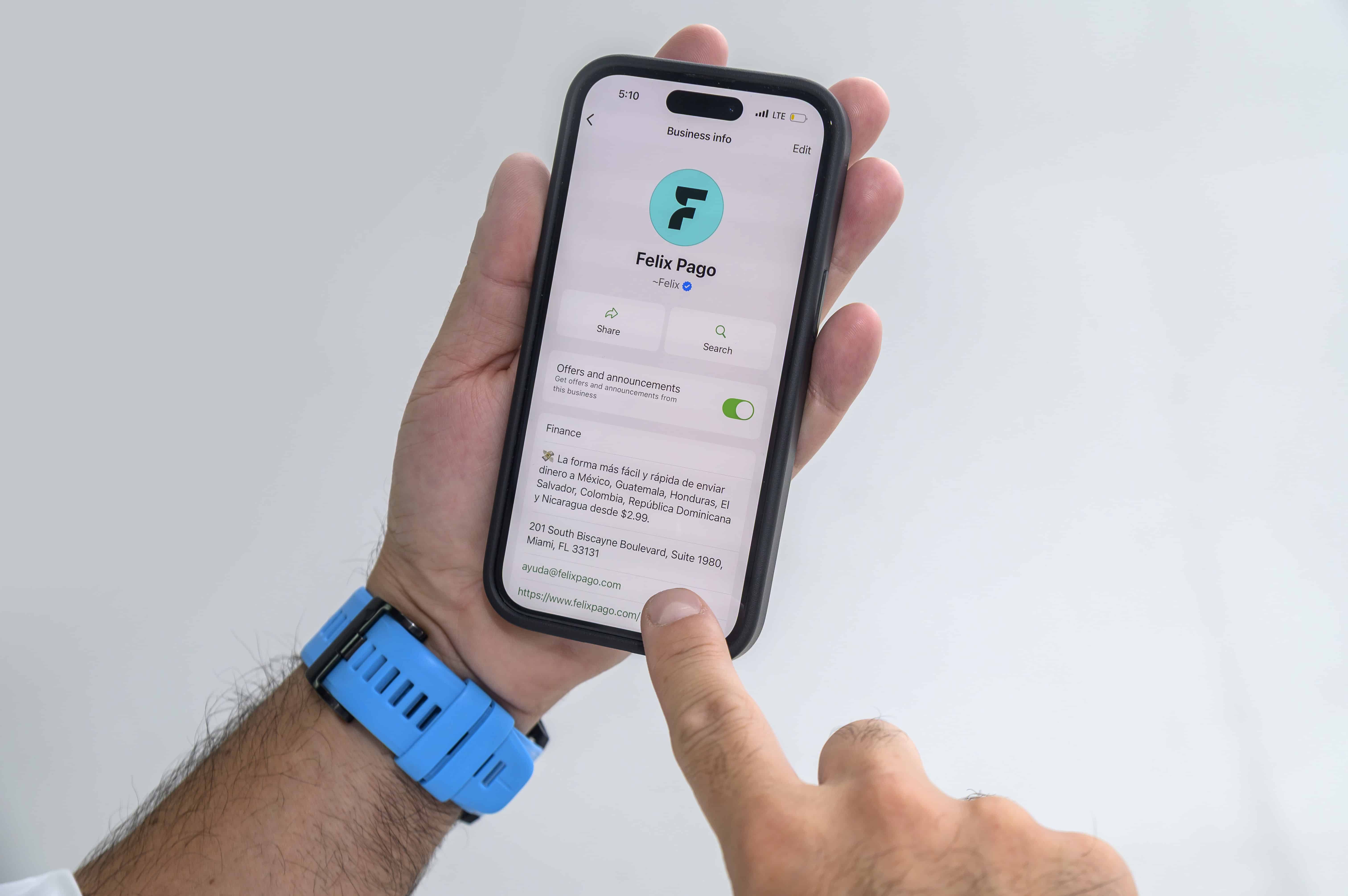 Chatbor de WhatsApp de la fintech Félix Pago de envío de remesas.&nbsp;