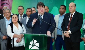 FP advierte proyecto que impulsa el PRM abrir&aacute; puerta a pagos irregulares con fondos p&uacute;blicos