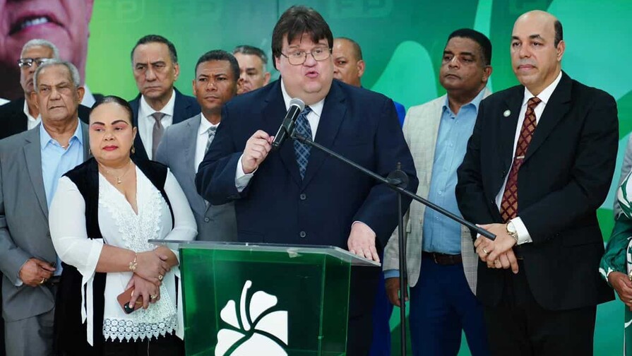 FP advierte proyecto que impulsa el PRM abrir&aacute; puerta a pagos irregulares con fondos p&uacute;blicos