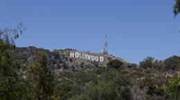 Trump defiende la creaci&oacute;n de incentivos fiscales federales para revitalizar Hollywood