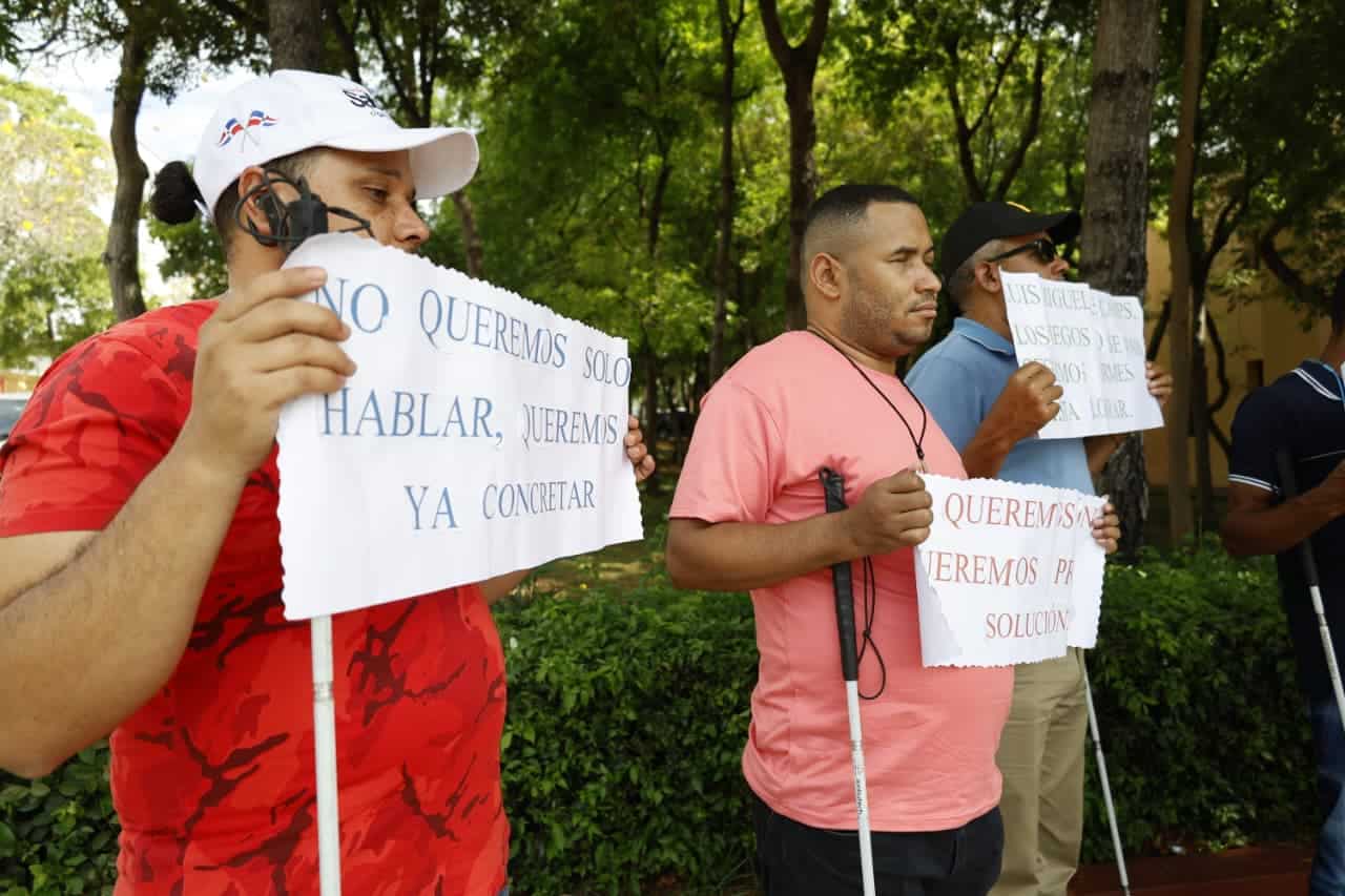  Protesta de Cecapci frente al Palacio Nacional.