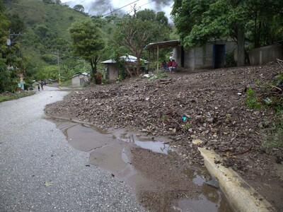 Anhelan que Gobierno termine carretera de Padre Las Casas a Constanza